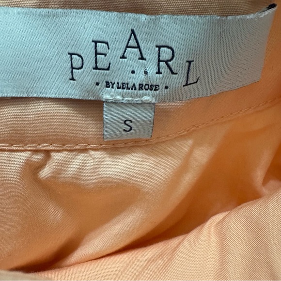 Pearl by Lela Rose
Poplin Asymmetrical Ruffle‎ Top. Sz S - Picture 7 of 7